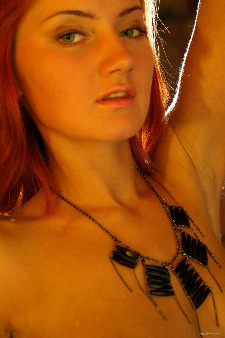 Tamina Explicit Erotic Beauty Photo - 19 of 20